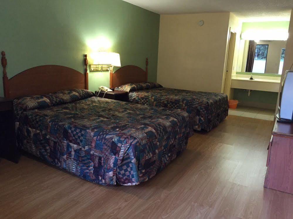 Western Inn Union City Bagian luar foto